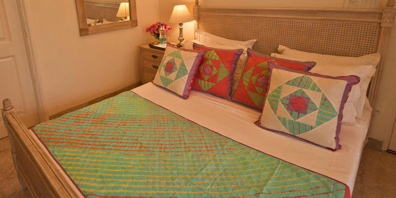 Colonel'S Retreat At The Airport Bed & Breakfast New Delhi Bagian luar foto