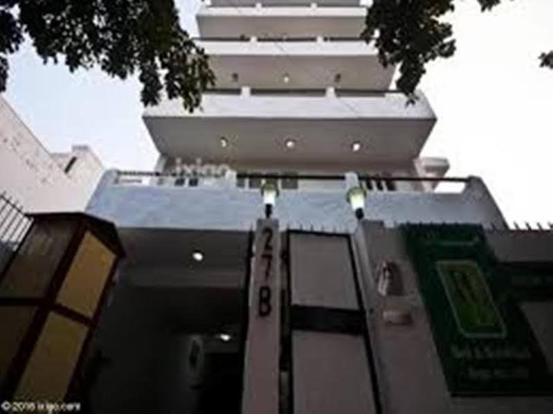 Colonel'S Retreat At The Airport Bed & Breakfast New Delhi Bagian luar foto
